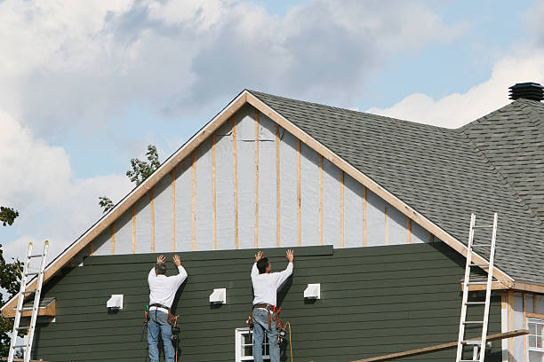 Professional Emergency Siding Repair technician working in Fountainville, PA